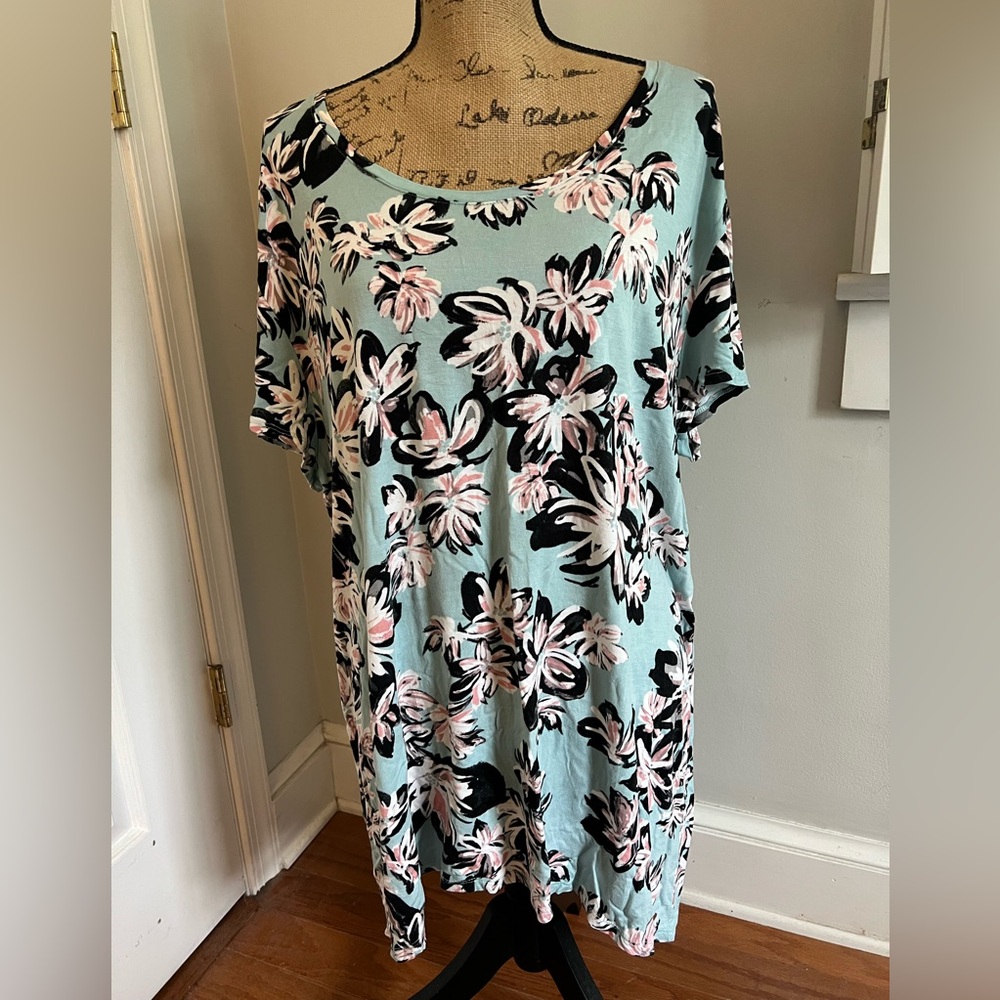 Sejour Women’s Floral Top - Size 2X